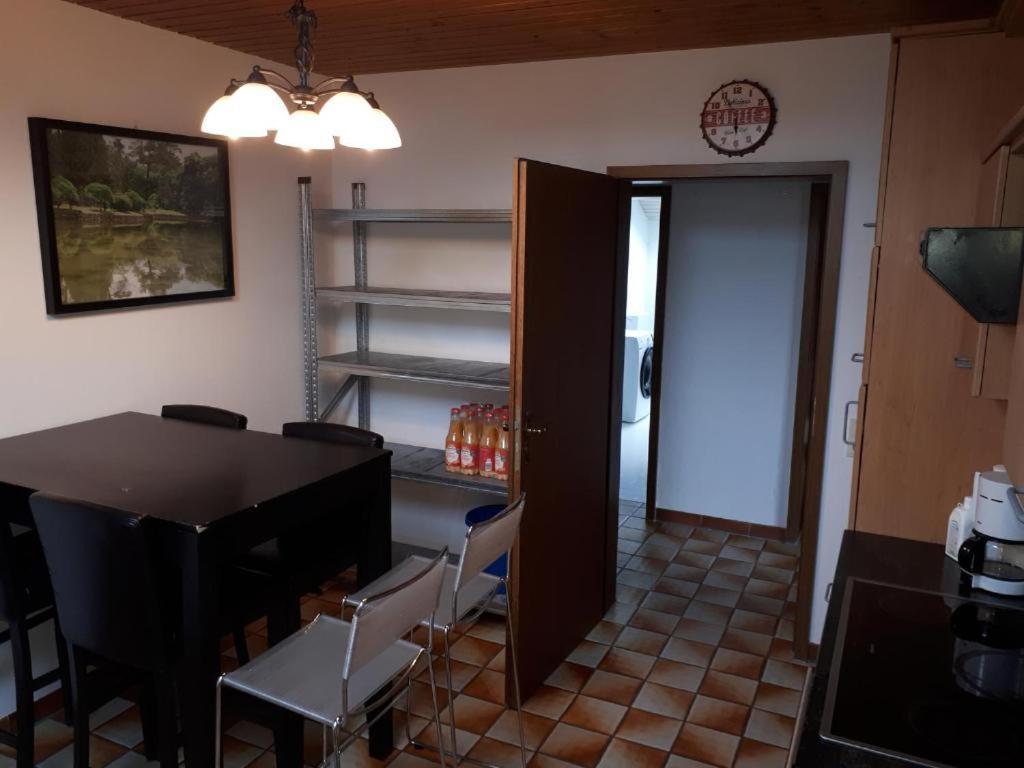 Karl-Stieler-Str. One Room In A 2 Room Appartment ; Lot Space Bruckmühl Dış mekan fotoğraf